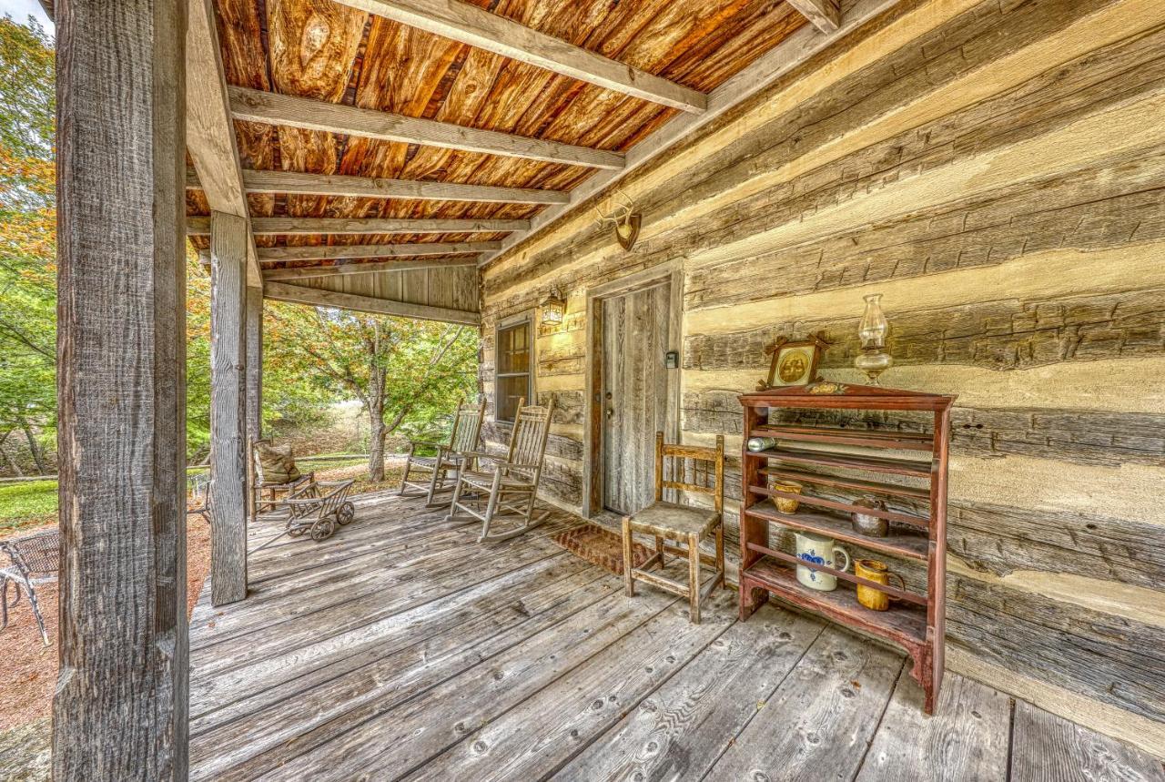 Villa Town Creek Log Cabin Fredericksburg Exterior foto