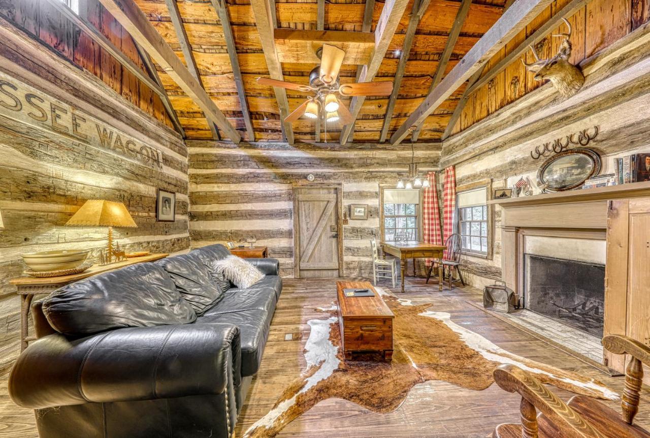 Villa Town Creek Log Cabin Fredericksburg Exterior foto